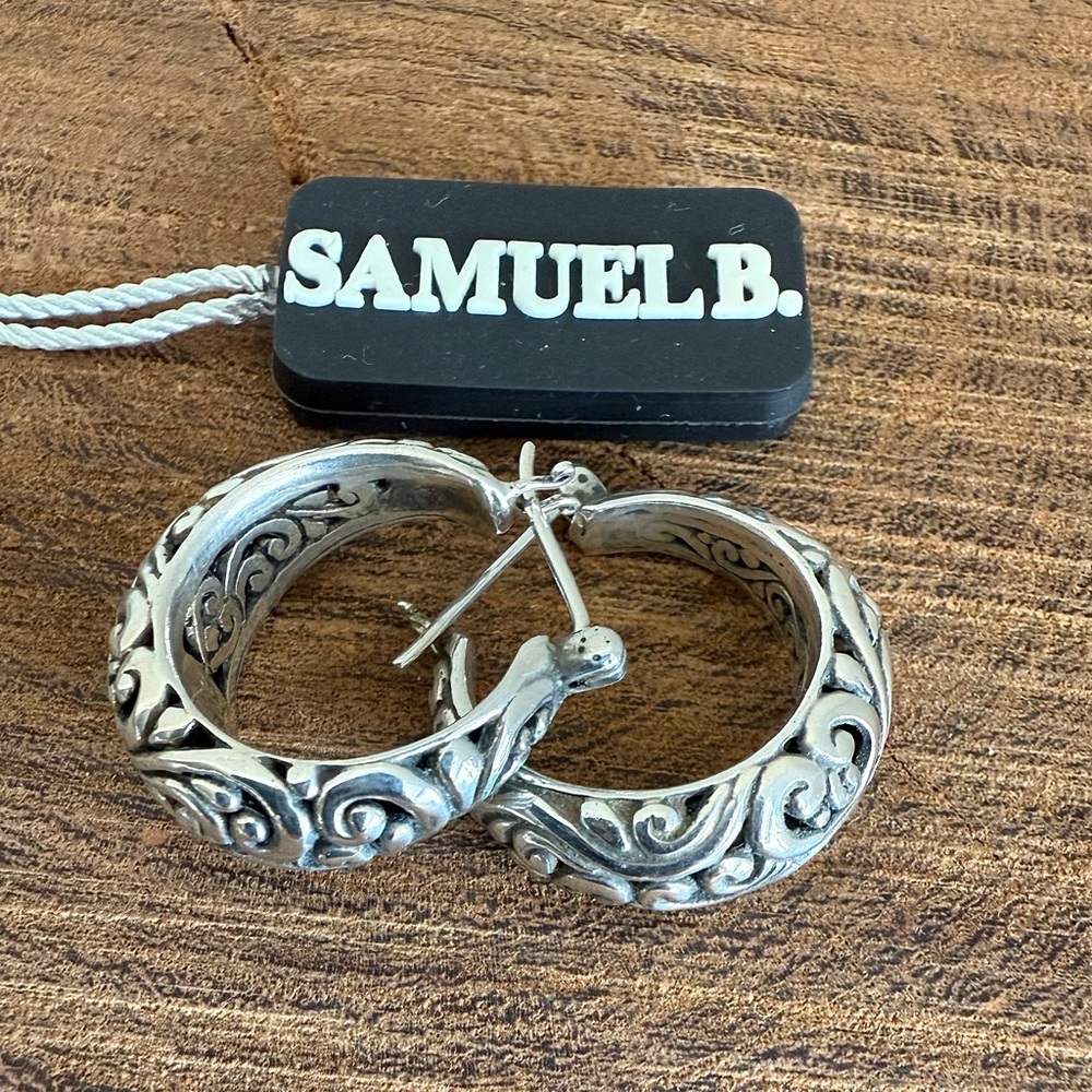 SAMUEL B Sterling Silver Hoop Earrings